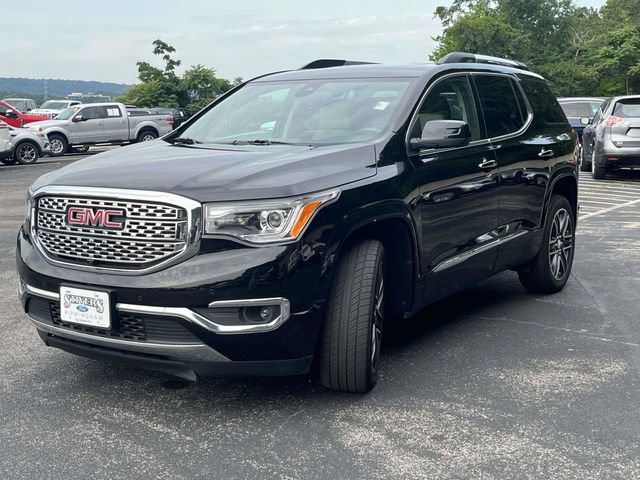 Used 2017 GMC Acadia Denali w/ Technology Package AWD/4WD image 8