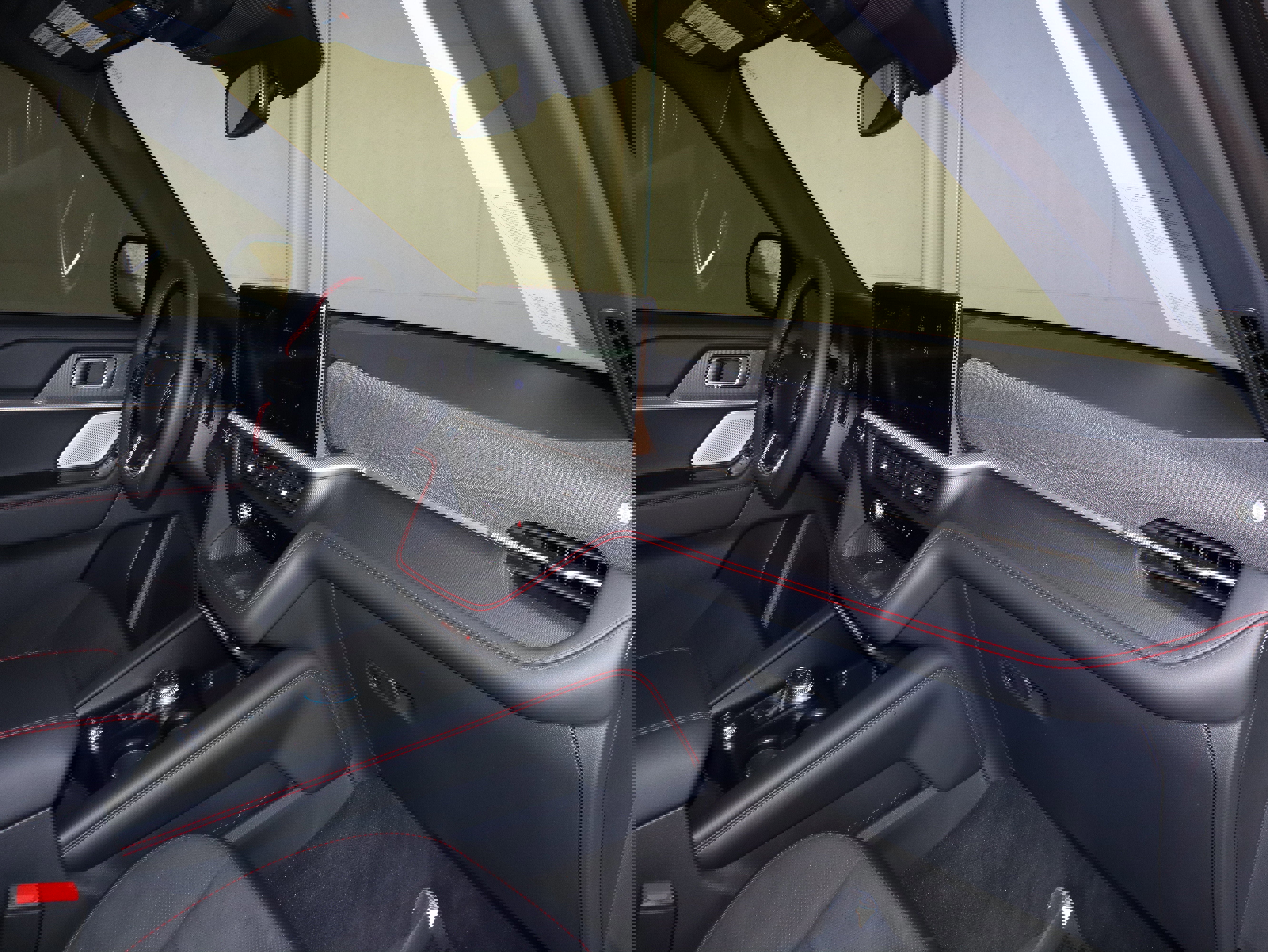 Certified 2025 Ford Explorer ST w/ Sun And Sound Package image 39