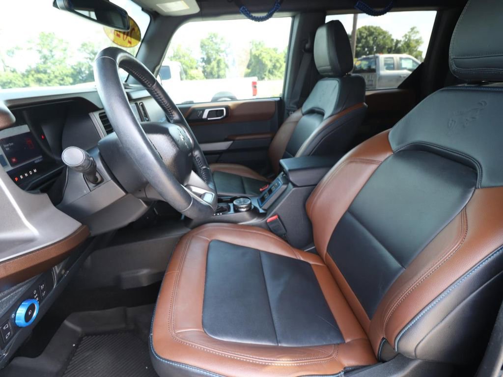 Certified 2022 Ford Bronco Outer Banks AWD/4WD image 2