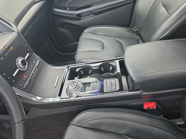 Certified 2020 Ford Edge Titanium w/ Equipment Group 301A AWD/4WD image 21