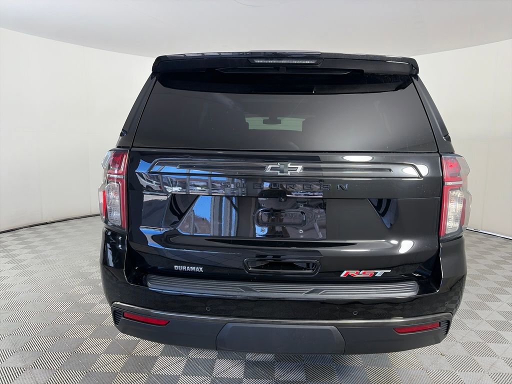 Used 2021 Chevrolet Suburban RST w/ Rear Media and Nav Package image 4