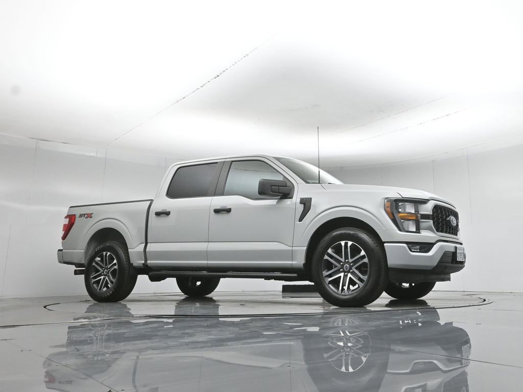 Certified 2023 Ford F150 XL w/ STX Appearance Package RWD image 4
