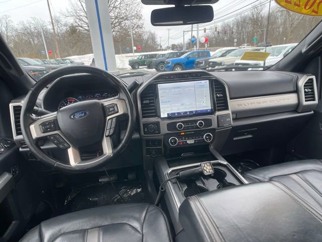 Certified 2022 Ford F350 Platinum w/ FX4 Off-Road Package image 16