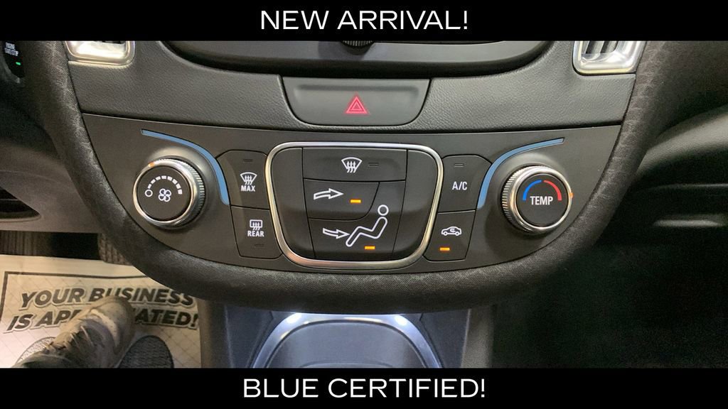 Used 2017 Chevrolet Malibu LT image 39