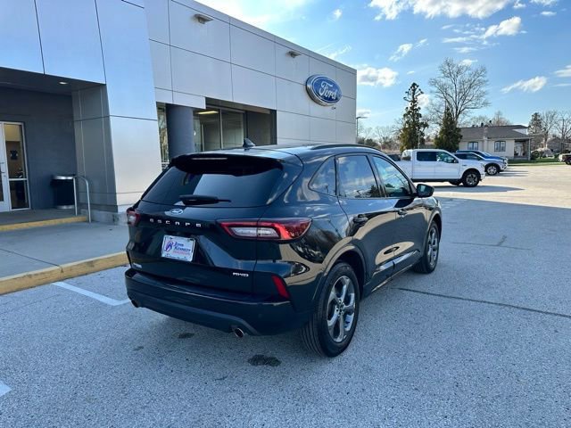 Certified 2023 Ford Escape ST-Line w/ Tech Pack #1 image 14