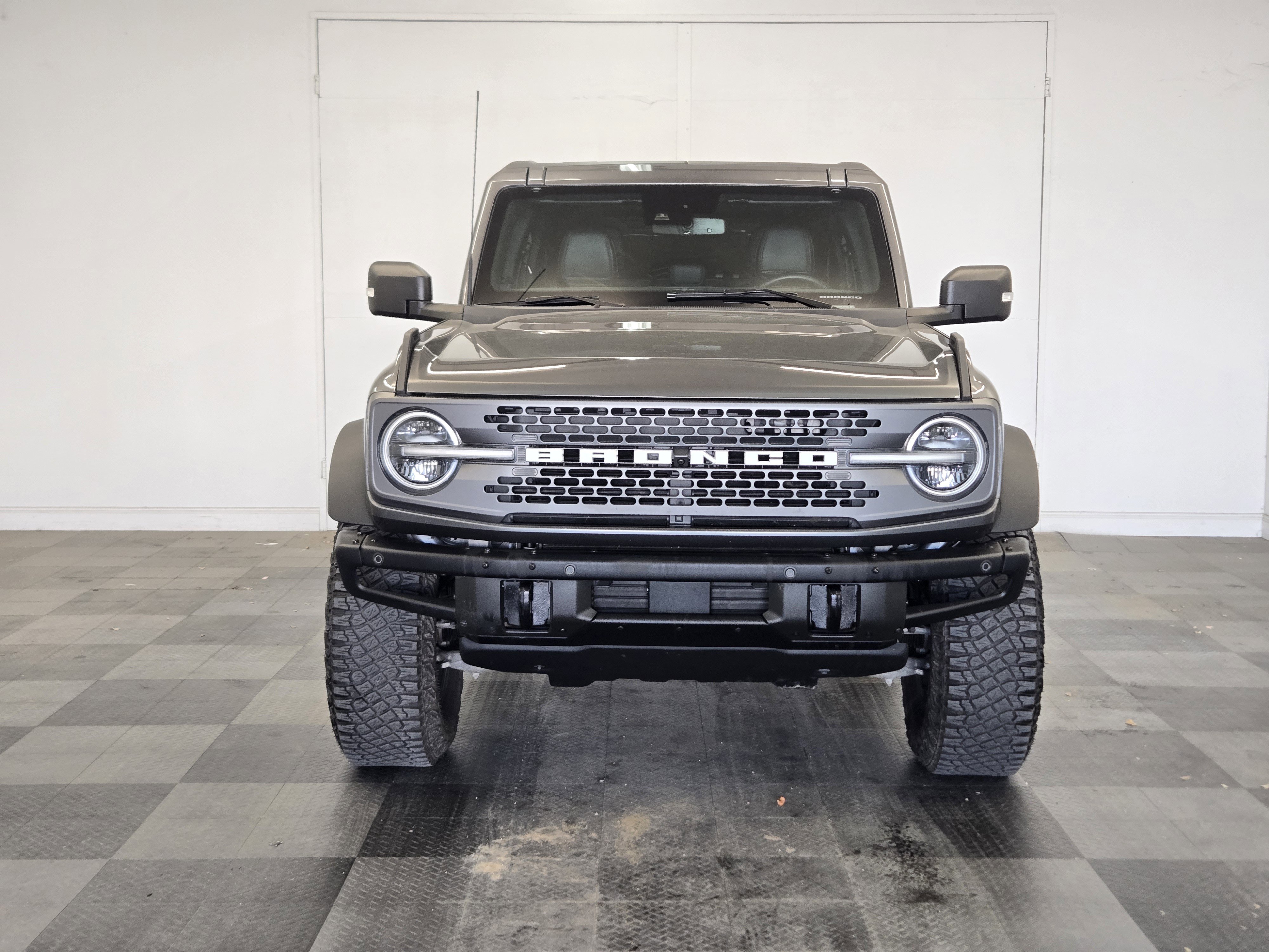 Certified 2024 Ford Bronco Badlands image 3