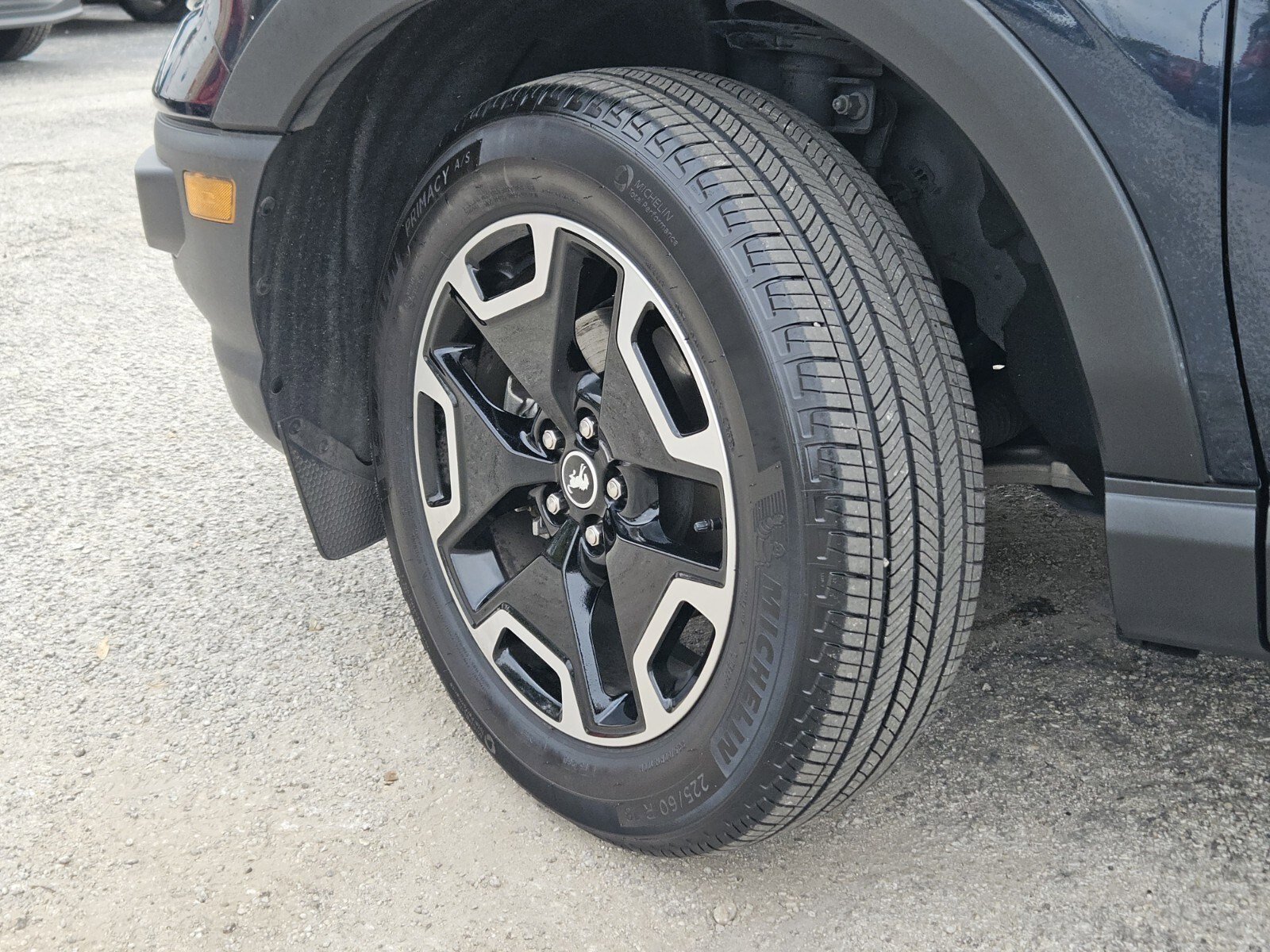 Certified 2023 Ford Bronco Sport Outer Banks w/ Tech Package image 33