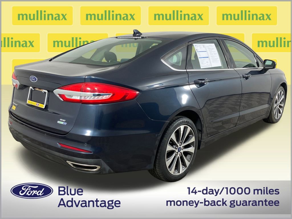 Certified 2020 Ford Fusion SE image 5