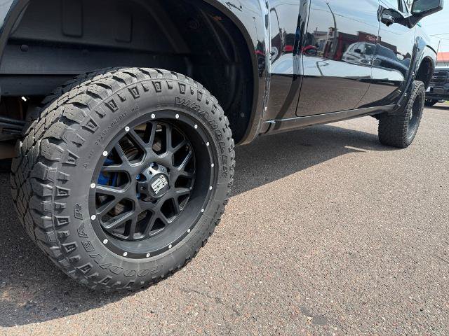 Used 2019 Chevrolet Silverado 1500 LT Trail Boss AWD/4WD image 16