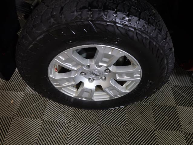 Used 2019 Nissan Titan SV AWD/4WD image 38