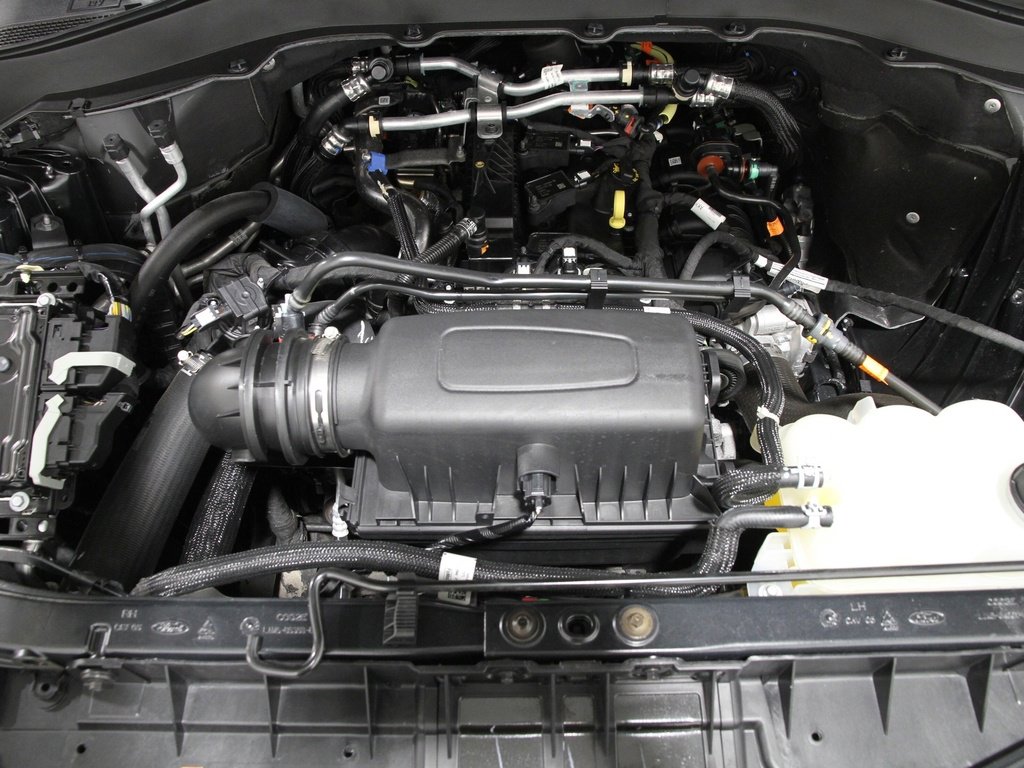 Certified 2023 Ford Explorer XLT w/ Equipment Group 202A image 23