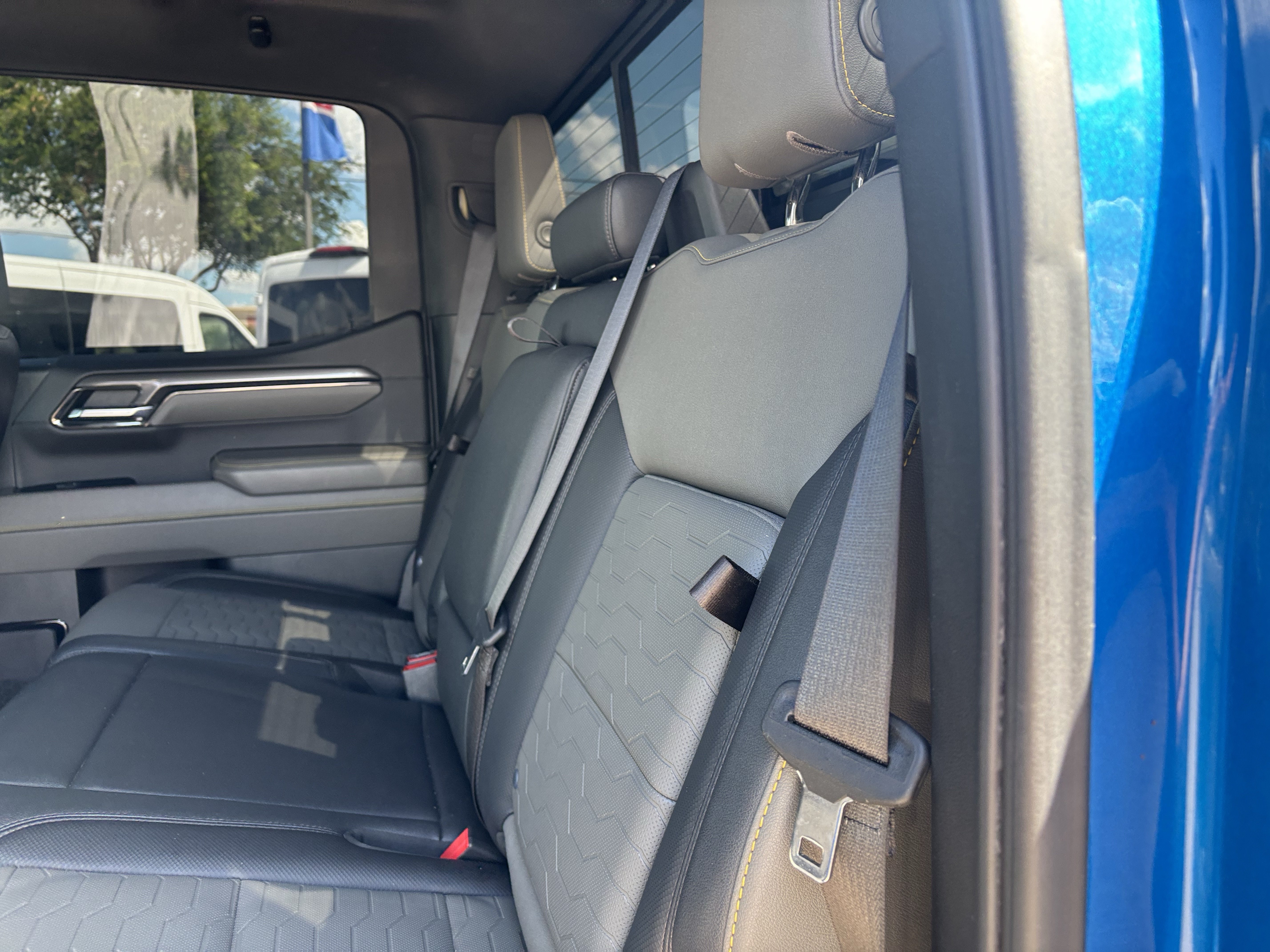 Used 2023 Chevrolet Silverado 1500 ZR2 w/ Technology Package AWD/4WD image 16