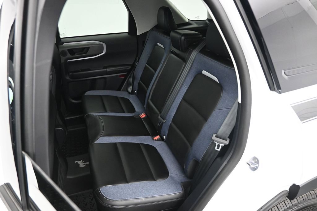 Certified 2025 Ford Bronco Sport Outer Banks w/ Outer Banks Tech Package+ AWD/4WD image 13