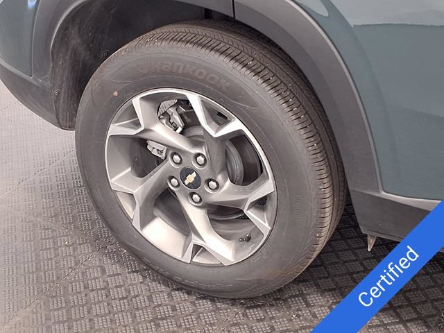 Used 2025 Chevrolet Trax LT w/ Driver Confidence Package FWD image 28