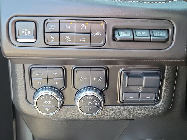 Used 2023 GMC Yukon Denali Ultimate AWD/4WD image 13