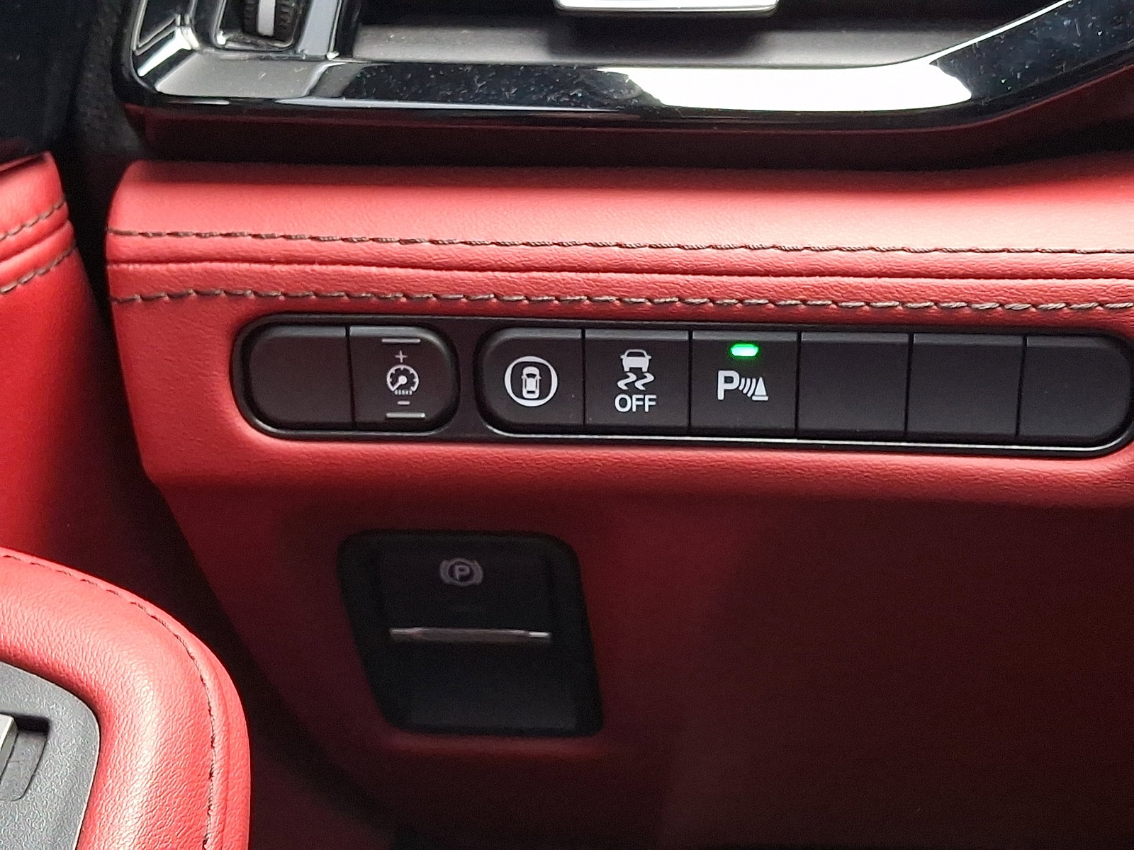 Used 2023 Acura MDX A-Spec image 30