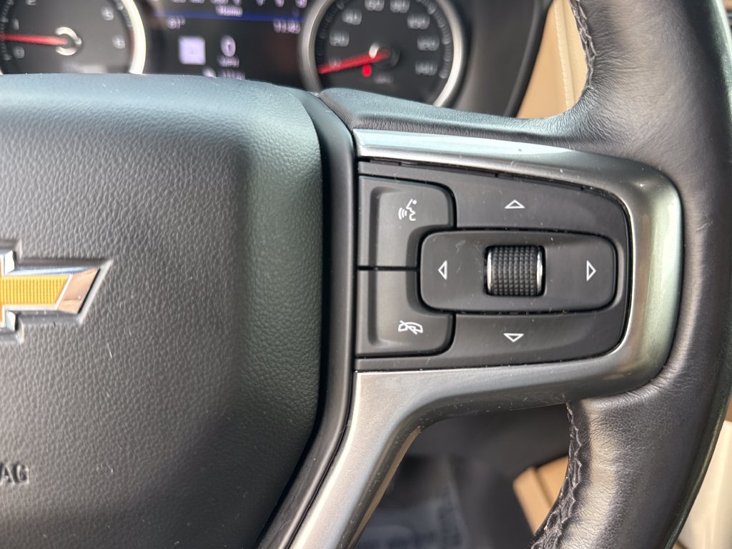 Used 2021 Chevrolet Tahoe Premier AWD/4WD image 17