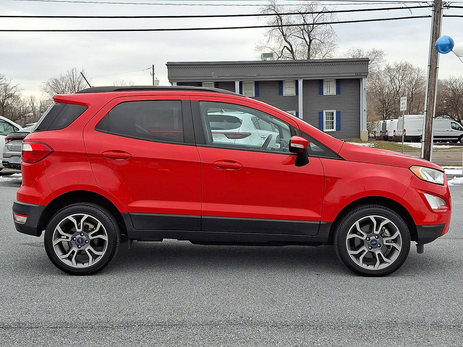 Certified 2018 Ford EcoSport SE image 5