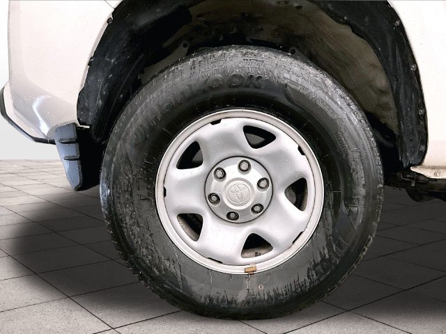 Used 2023 Toyota Tacoma SR AWD/4WD image 8