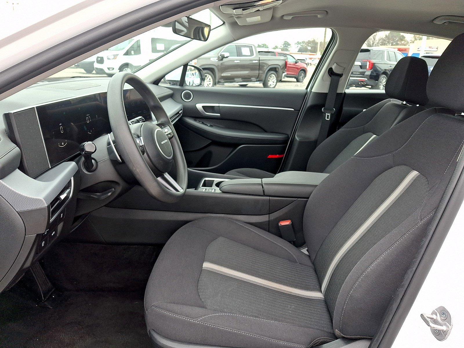 Used 2025 Hyundai Sonata SEL image 12