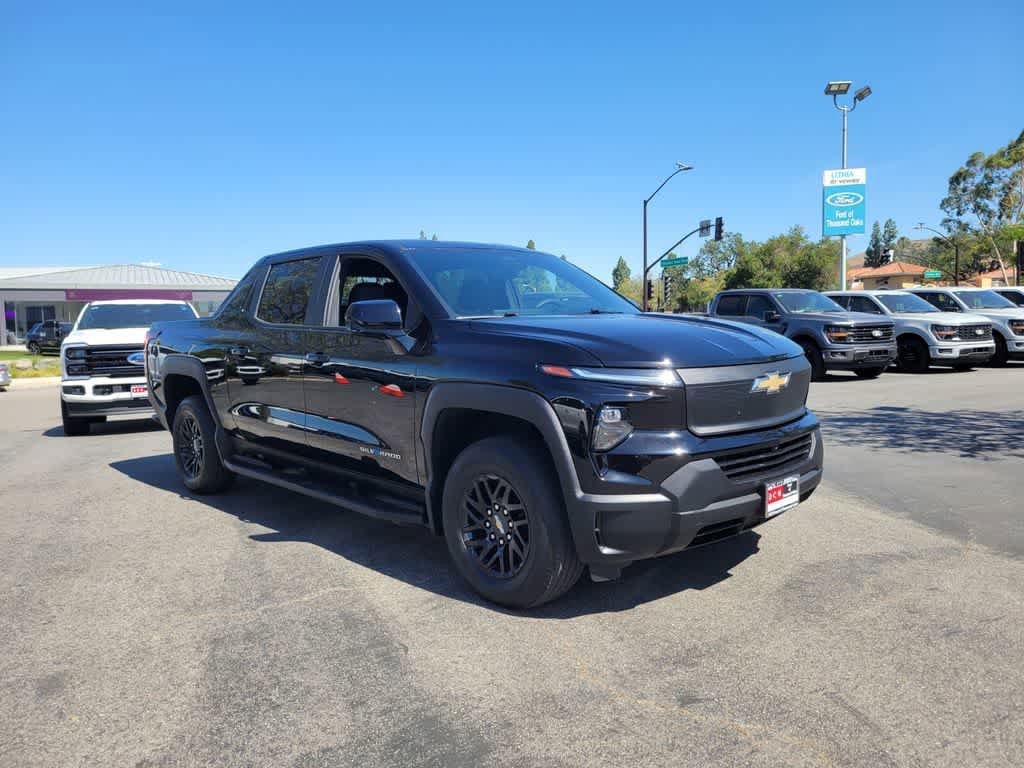 Used 2024 Chevrolet Silverado EV W/T AWD/4WD image 8