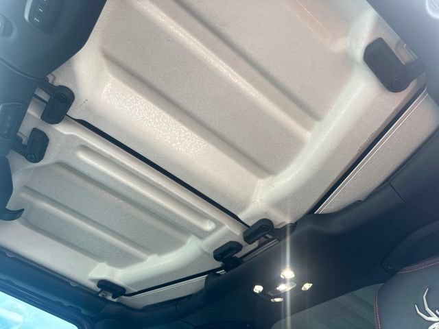 Used 2023 Jeep Gladiator Sport AWD/4WD image 20