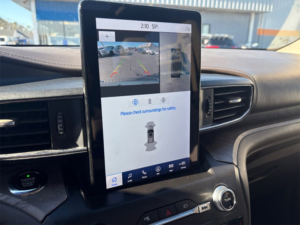 Certified 2020 Ford Explorer Platinum w/ Premium Technology Package image 14