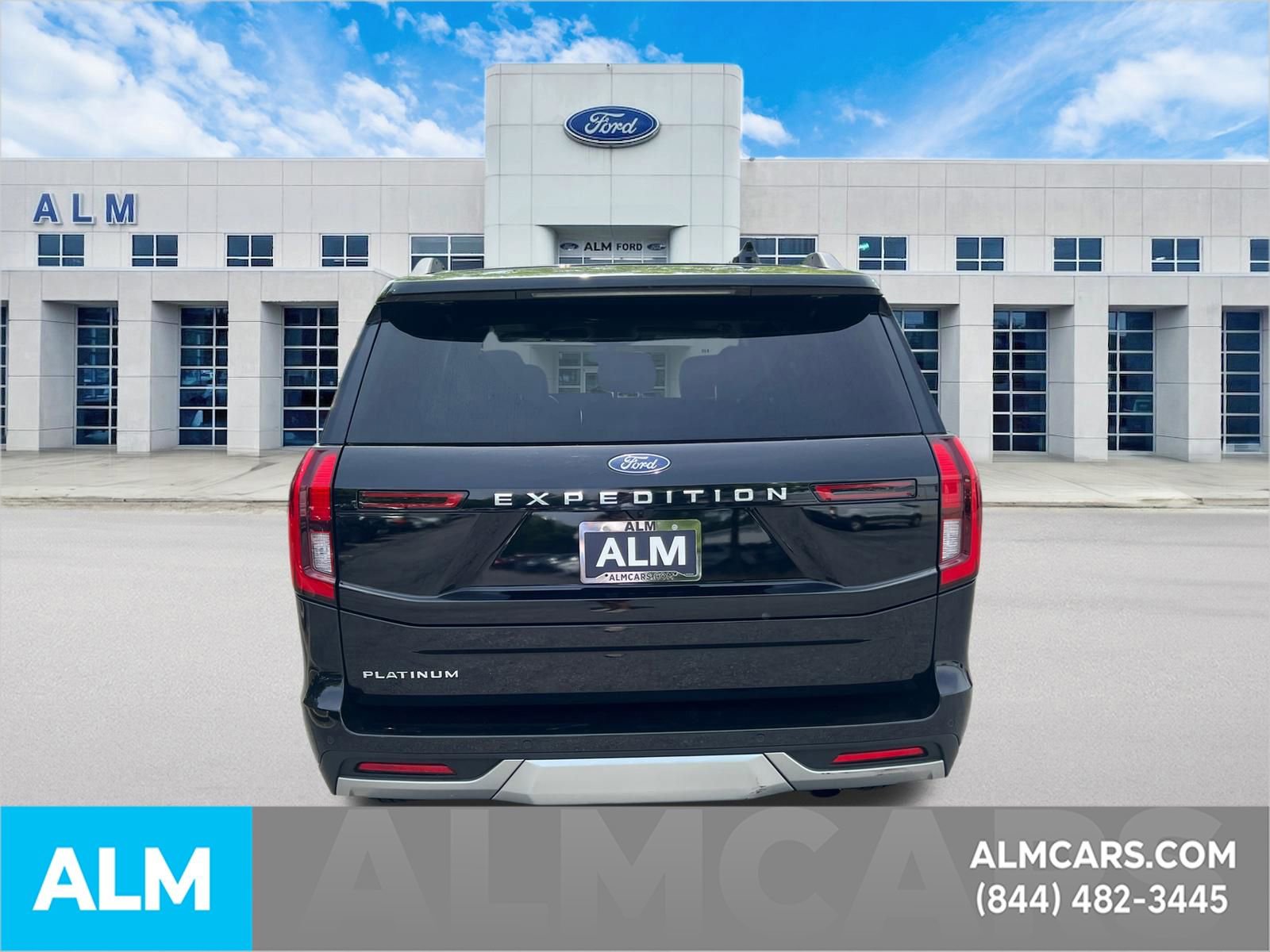 Certified 2025 Ford Expedition Platinum AWD/4WD image 6