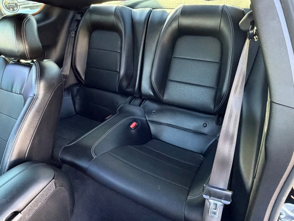 Certified 2022 Ford Mustang GT Premium w/ Black Accent Package image 30