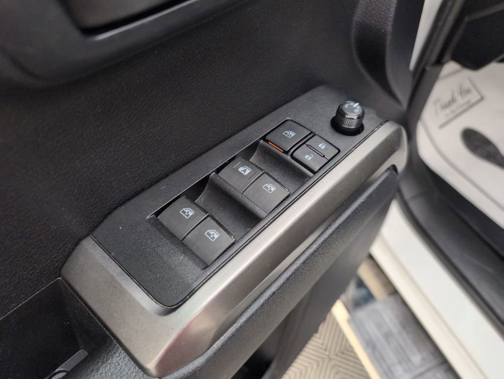 Used 2020 Toyota Tacoma SR5 image 34