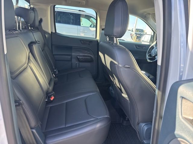 Certified 2025 Ford Maverick Lariat w/ Black Appearance Package image 11