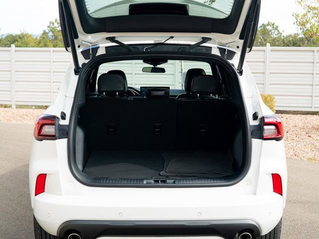 Certified 2024 Ford Escape ST-Line w/ Tech Pack #1 image 11