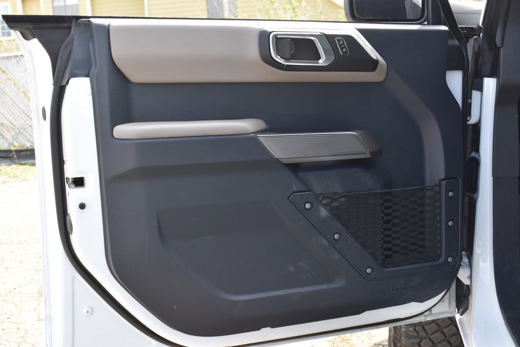 Certified 2023 Ford Bronco Wildtrak image 9