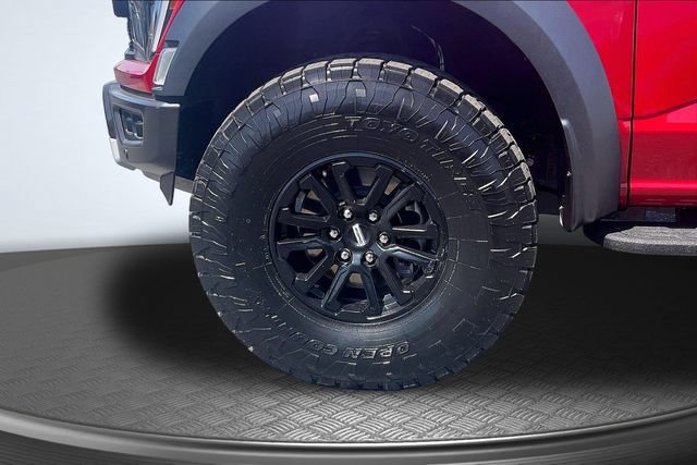 Certified 2022 Ford F150 Raptor w/ Raptor 37 Performance Package AWD/4WD image 9