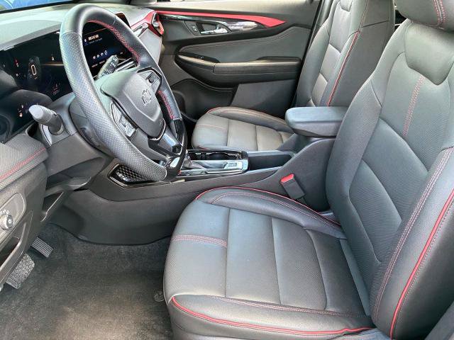 Used 2024 Chevrolet TrailBlazer RS w/ Driver Confidence Package FWD image 15