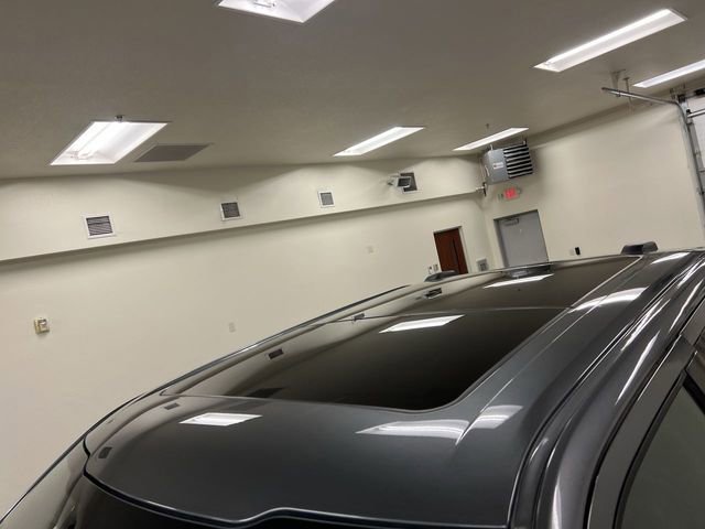 Certified 2022 Ford F150 Lariat w/ Equipment Group 502A High image 22