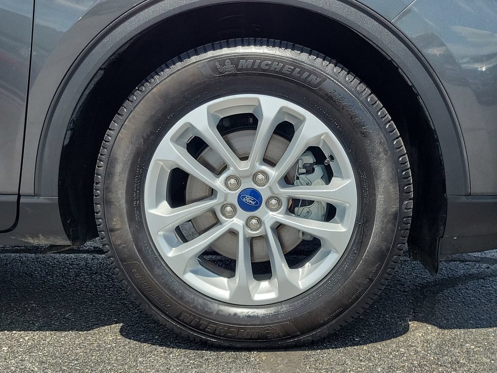 Certified 2020 Ford Escape SE FWD image 9