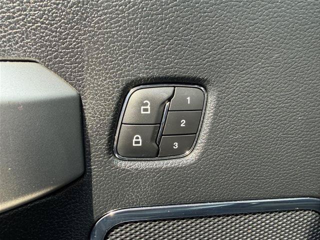 Certified 2019 Ford F150 Lariat AWD/4WD image 14