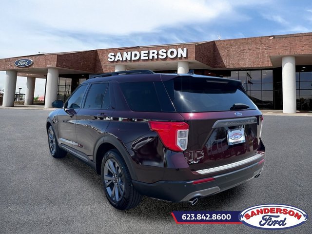 Certified 2022 Ford Explorer XLT w/ Equipment Group 202A RWD image 5