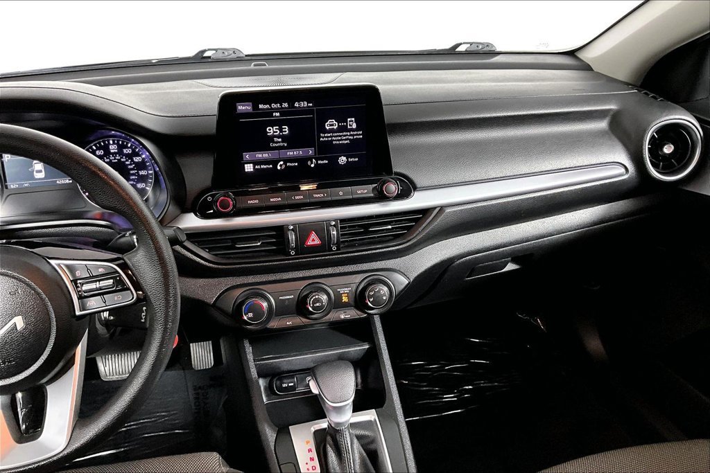 Used 2024 Kia Forte LXS FWD image 6