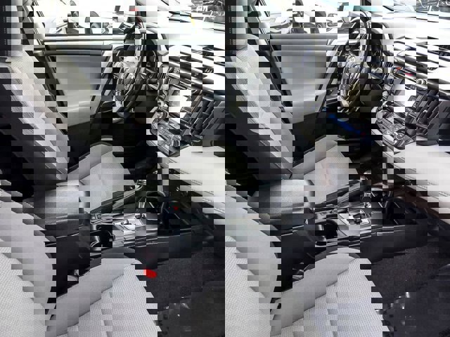 Used 2018 Toyota RAV4 XLE image 31