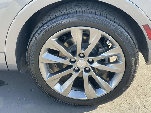 Used 2021 Buick Envision Avenir w/ Technology Package II image 38