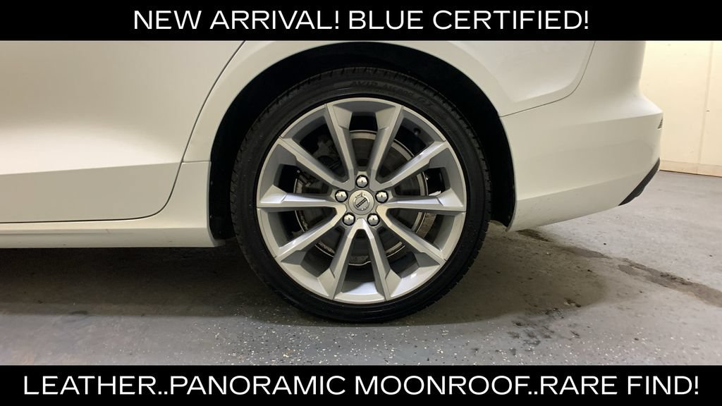 Used 2020 Volvo V60 T5 Momentum w/ Momentum Advanced Package FWD image 21
