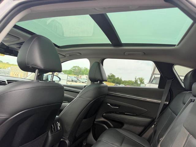 Used 2023 Hyundai Tucson Limited FWD image 11