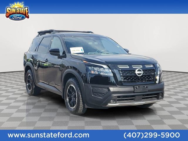 Used 2025 Nissan Pathfinder Rock Creek image 4