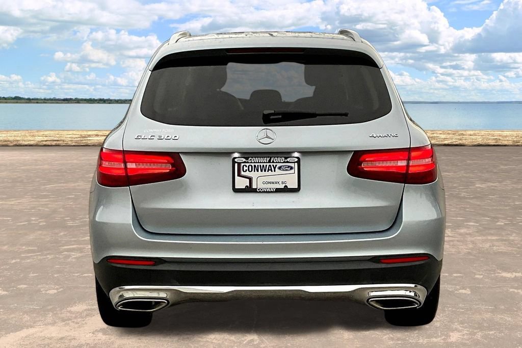 Used 2018 Mercedes-Benz GLC 300 4MATIC image 7