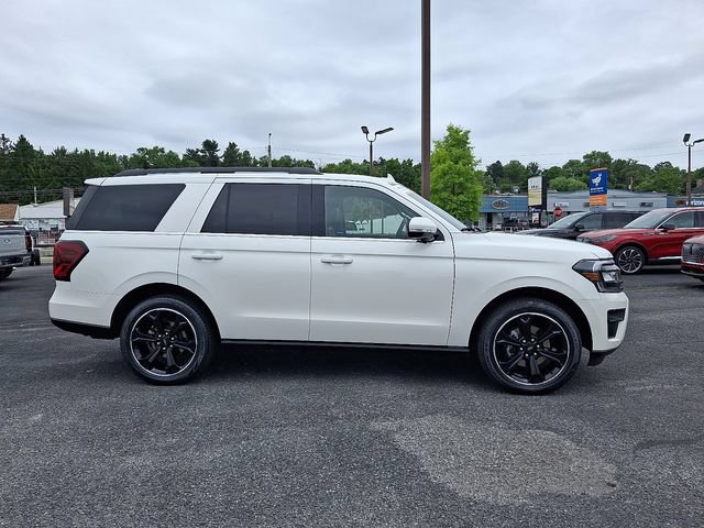 Certified 2024 Ford Expedition Limited AWD/4WD image 7
