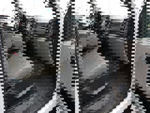 Certified 2021 Ford F350 XL w/ Power Equipment Group image 17