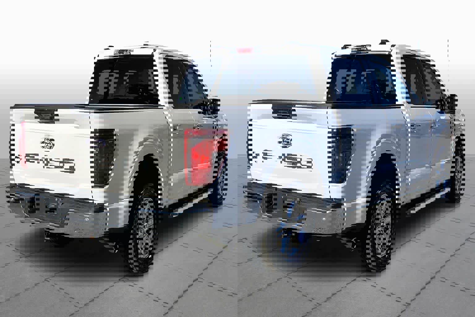 Certified 2024 Ford F150 XLT w/ Mobile Office Package image 12