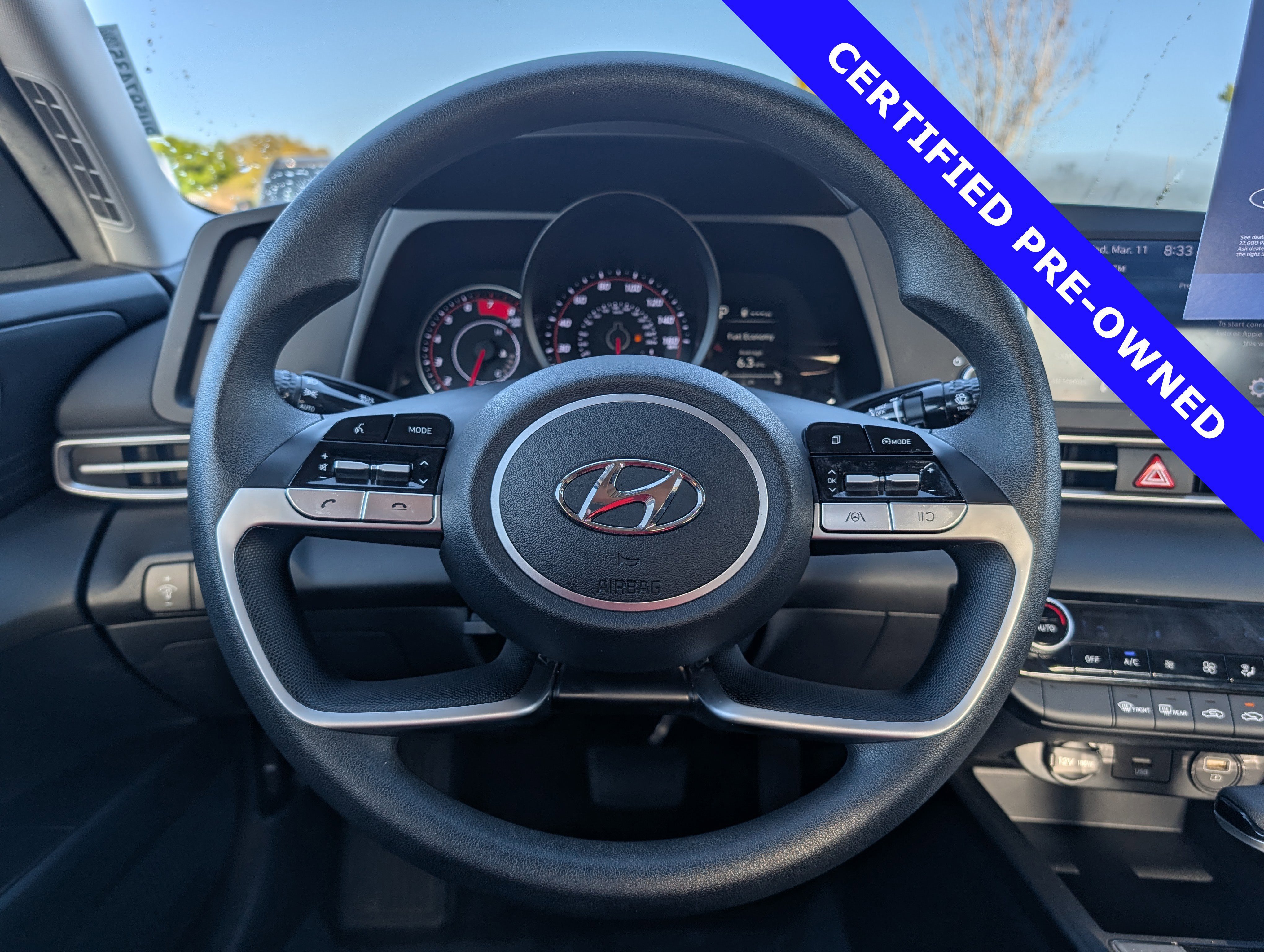 Used 2023 Hyundai Elantra SEL image 24